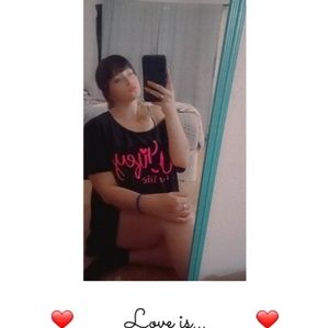 Meet your Posher, Brianna